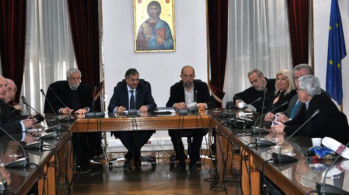 Θέμα 8ο: Θέσεις για την αναβίωση του πειραϊκού εμπορίου (video)