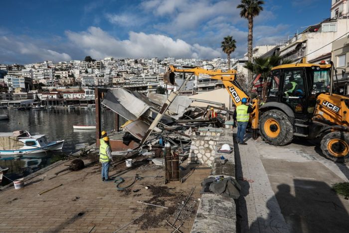 &Epsilon;&rho;&gamma;&alpha;&sigma;ί&epsilon;&sigmaf; &sigma;&tau;&omicron; &Mu;&iota;&kappa;&rho;&omicron;&lambda;ί&mu;&alpha;&nu;&omicron;