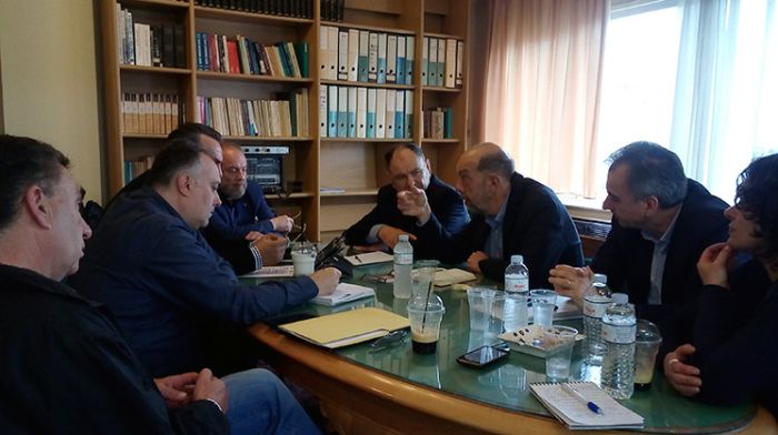 Το λιμάνι και ο τουρισμός κυριάρχησαν στη συνάντηση του Νίκου Μπελαβίλα στο Βιοτεχνικό Επιμελητήριο Πειραιά