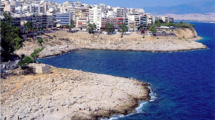 Θέμα 1ο: Η Πειραϊκή