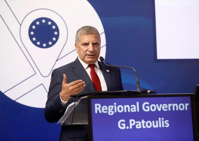 &Omicron; &kappa;ύ&rho;&iota;&omicron;&sigmaf; &Pi;&alpha;&tau;&omicron;ύ&lambda;&eta;&sigmaf; &delta;&iota;έ&lambda;&upsilon;&sigma;&epsilon; &tau;&omicron; &Pi;&epsilon;&rho;&iota;&phi;&epsilon;&rho;&epsilon;&iota;&alpha;&kappa;ό &Sigma;&upsilon;&mu;&beta;&omicron;ύ&lambda;&iota;&omicron; &gamma;&iota;&alpha; &nu;&alpha; &mu;&eta;&nu; &alpha;&nu;ά&psi;&epsilon;&iota; &kappa;ό&kappa;&kappa;&iota;&nu;&omicron; &sigma;&tau;&omicron;&nu; &Omicron;&Lambda;&Pi;