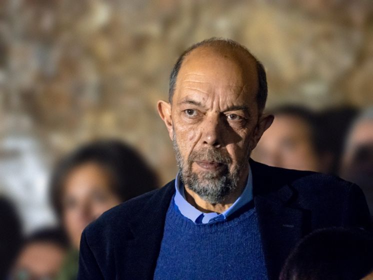 &Nu;&alpha; &delta;&omicron;&theta;&epsilon;ί &pi;&alpha;&rho;ά&tau;&alpha;&sigma;&eta; &sigma;&tau;&eta; &delta;&eta;&mu;ό&sigma;&iota;&alpha; &delta;&iota;&alpha;&beta;&omicron;ύ&lambda;&epsilon;&upsilon;&sigma;&eta; &gamma;&iota;&alpha; &tau;&eta;&nu; &Mu;&Pi;&Epsilon; &tau;&omicron;&upsilon; &Omicron;&Lambda;&Pi;