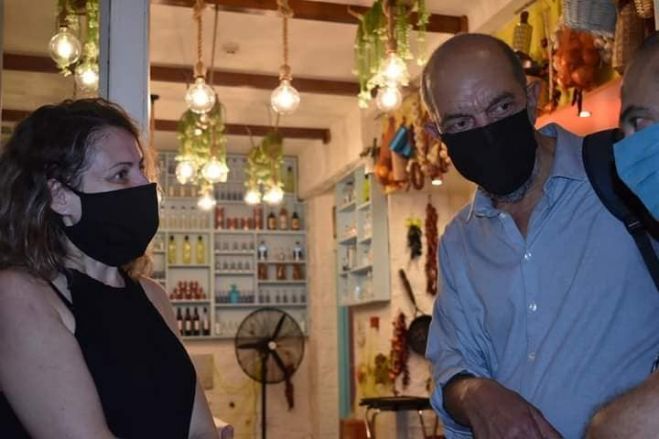 Ο "Πειραιάς για όλους" στις γειτονιές του Πειραιά. Περιοδεία στα Καμίνια.